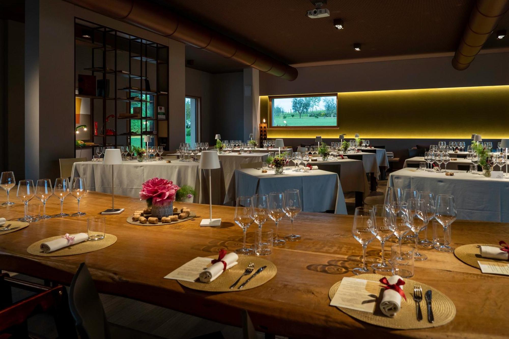 Cobue "Wine Resort & Spa" Pozzolengo Exterior photo
