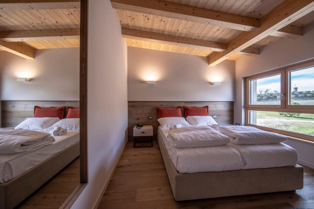 Cobue "Wine Resort & Spa" Pozzolengo Exterior photo